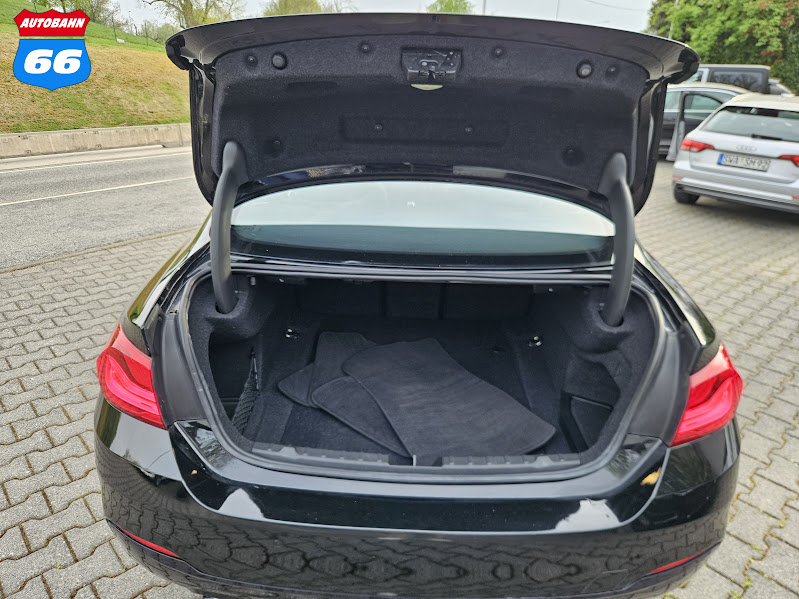 2019 BMW 430i Coupe - Image 9