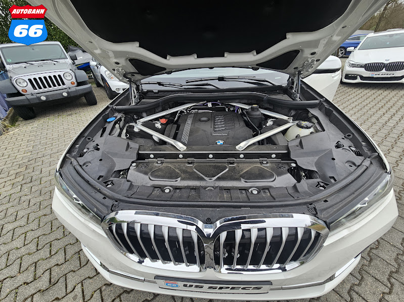 2022 BMW X7 xDrive40i (AWD) - Image 27