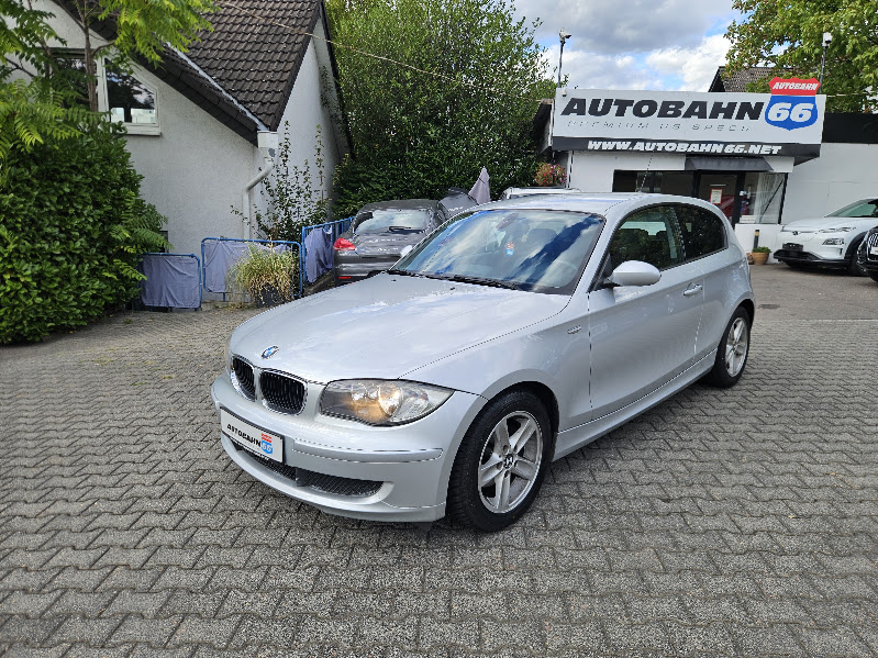 2010 BMW 118d hatchback in silver, EU-spec, for sale at Autobahn66 Wiesbaden