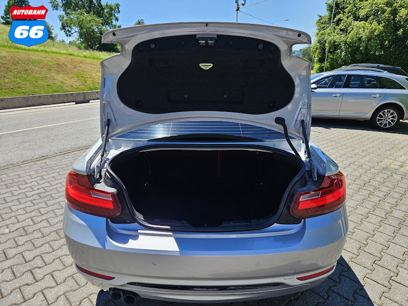 2017 BMW 230i Coupe Sport Line - Image 10