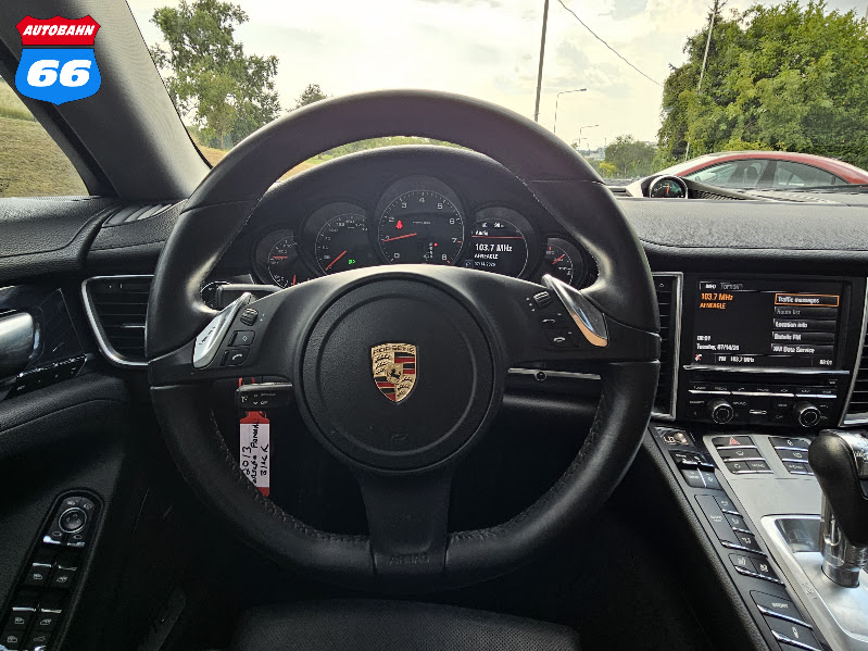 2013 Porsche Panamera Platinum Ed. - Image 11