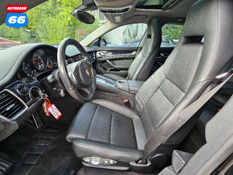 2013 Porsche Panamera Platinum Ed. - Image 12