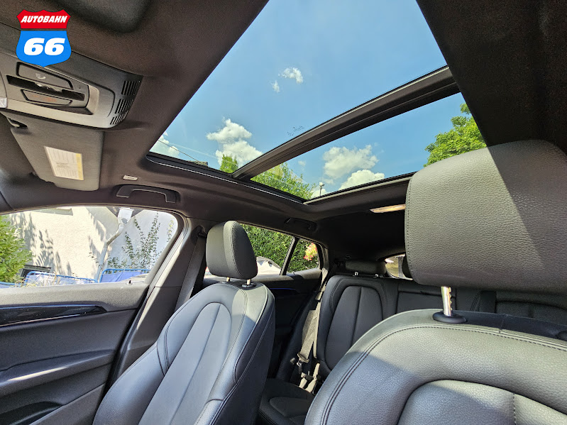 2022 BMW X2 sDrive28i - Image 19