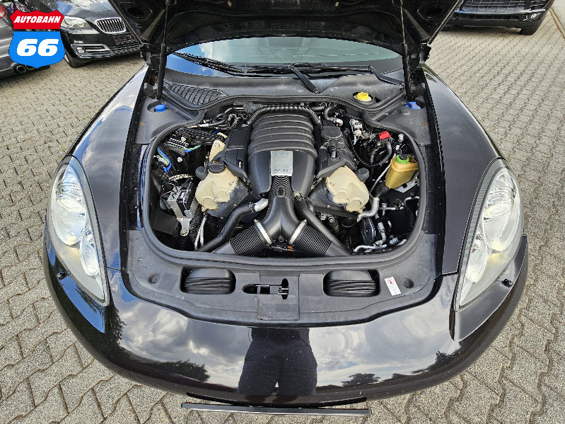 2013 Porsche Panamera Platinum Ed. - Image 18