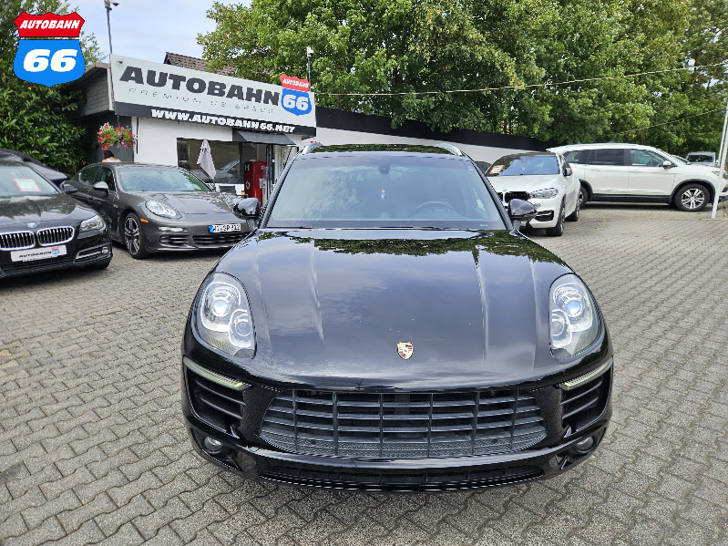2015 Porsche Macan S - Image 3