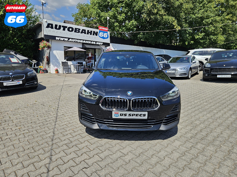 2022 BMW X2 sDrive28i - Image 3