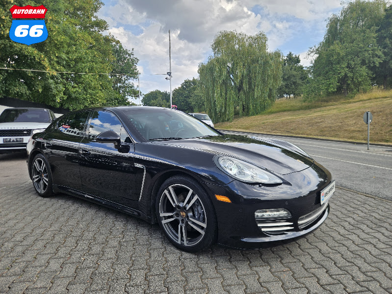 2013 Porsche Panamera Platinum Ed. - Image 3