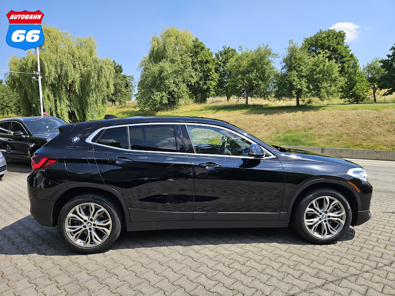 2022 BMW X2 sDrive28i - Image 5
