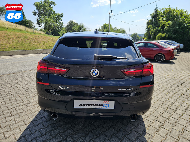 2022 BMW X2 sDrive28i - Image 7