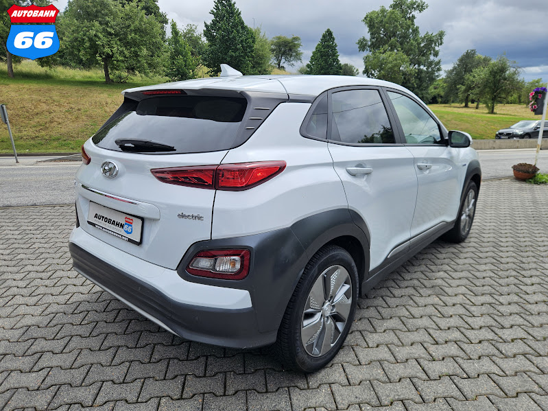 2020 Hyundai Kona Electric Ultimate FWD - Image 5