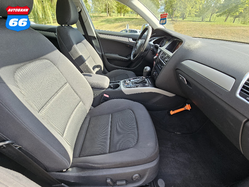 EU-Spec 2010 Audi A4(B8) - Image 14