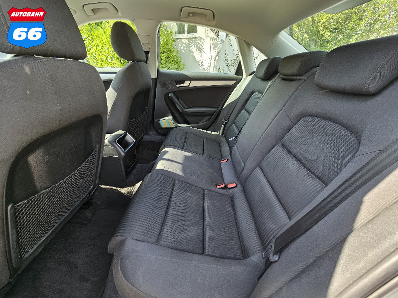 EU-Spec 2010 Audi A4(B8) - Image 17