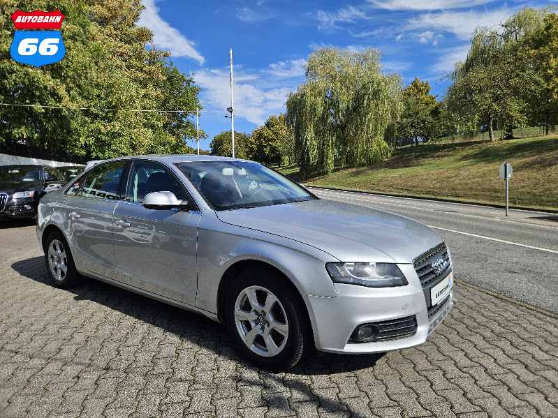 EU-Spec 2010 Audi A4(B8) - Image 3