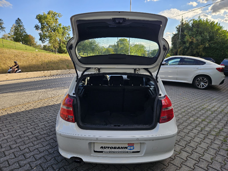 EU-Spec 2009 BMW 116i - Image 8